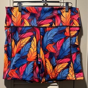 Colorful Feather Print Women's 5 inch Shorts